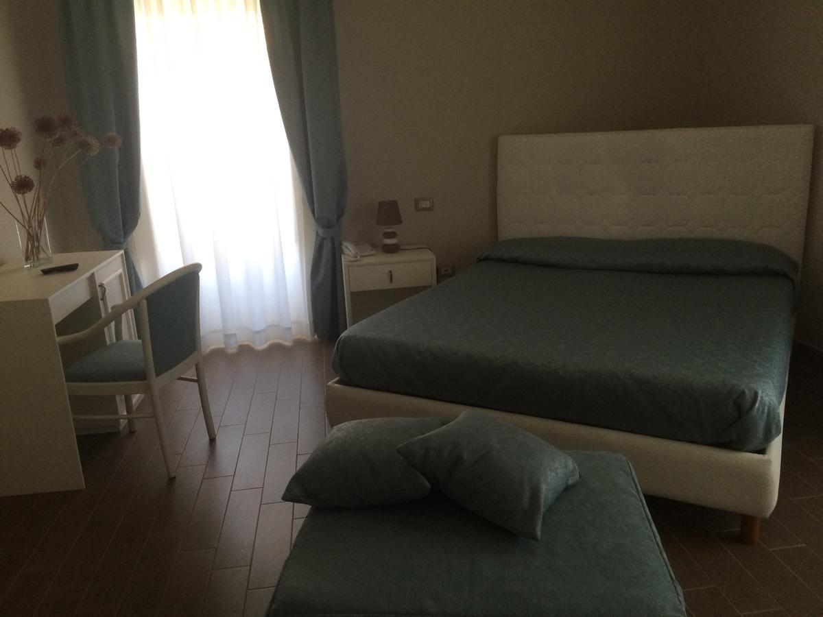 Hotel Sant'Anna Floresta Экстерьер фото